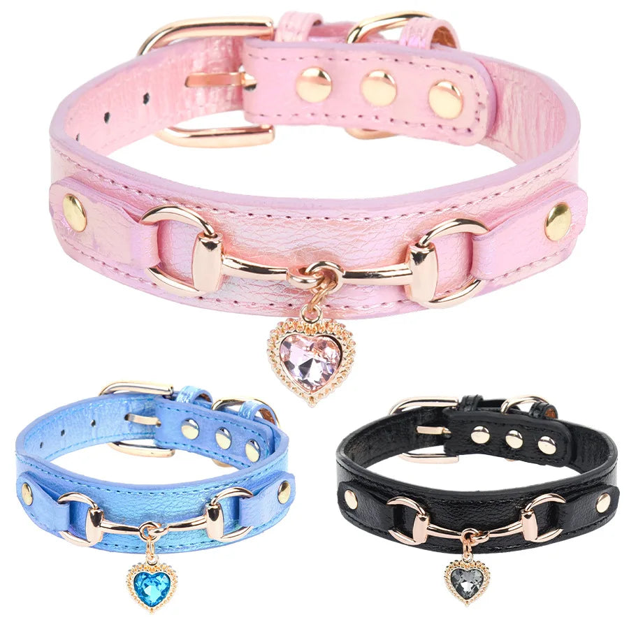 Collier cuir strass pour chien avec pendentif coeur
