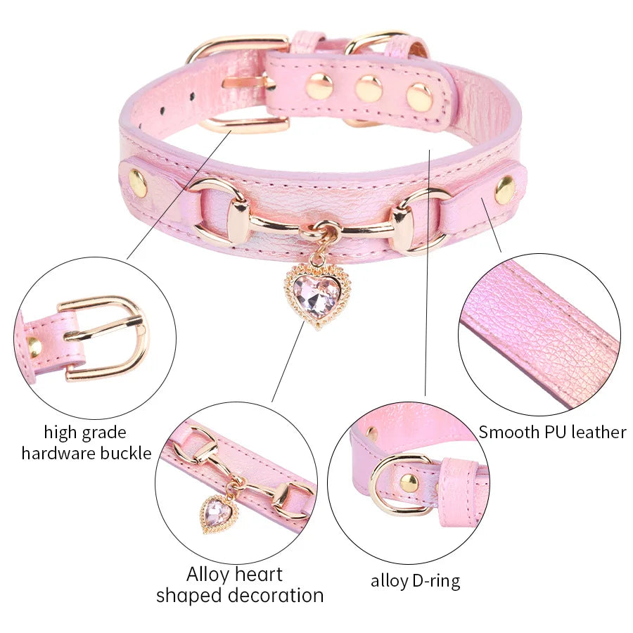 Pendentif coeur du collier en cuir