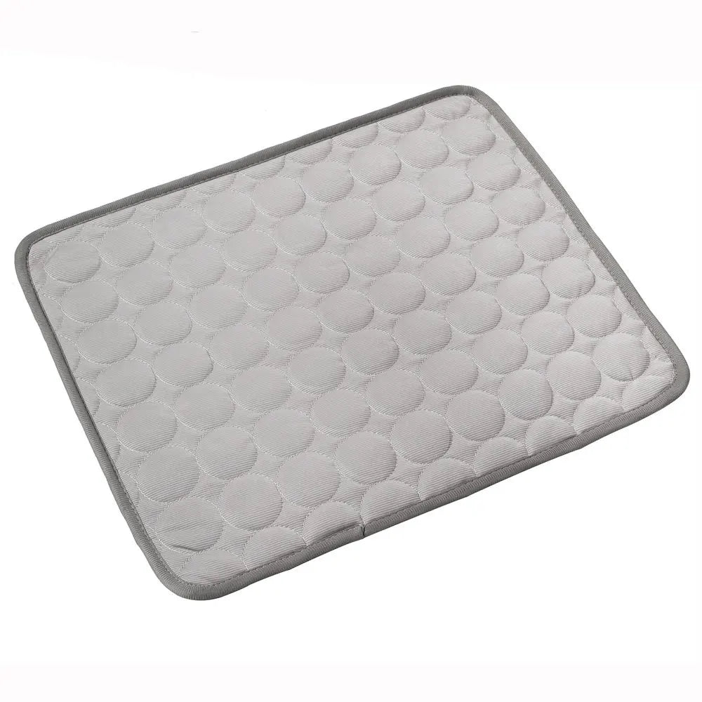 ❄️ Tapis Rafraîchissant pour Chien & Chat – Confort Été, Toutes Tailles